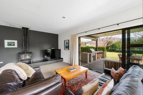 Photo of property in 9 Hikuwai Drive, Albert Town, Wanaka, 9305