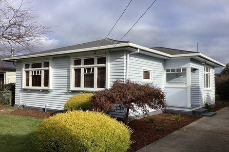 Photo of property in 11 Alpha Avenue, Strowan, Christchurch, 8052