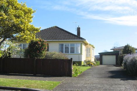 Photo of property in 50a Somerset Street, Brooklands, New Plymouth, 4310