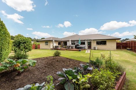 Photo of property in 10 Grace Avenue, Leamington, Cambridge, 3432