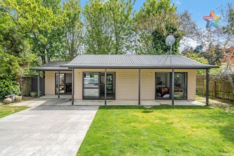 Photo of property in 19 Poole Crescent, Wainuiomata, Lower Hutt, 5014