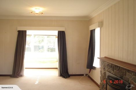 Photo of property in 89 Queenwood Road, Levin, 5510