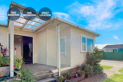 Photo of property in 106 Gloucester Road, Manurewa, Auckland, 2102