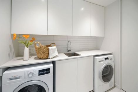 Photo of property in 142c Glandovey Road, Strowan, Christchurch, 8052