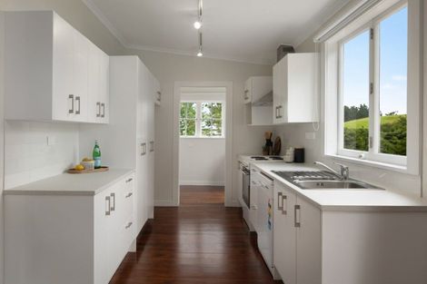 Photo of property in 15 Symonds Street, Onehunga, Auckland, 1061