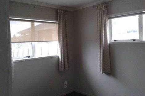 Photo of property in 2 Elena Place, Welcome Bay, Tauranga, 3112