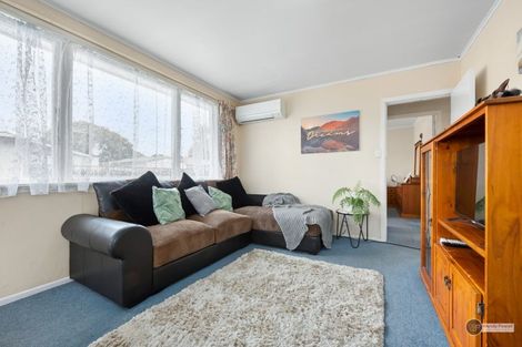 Photo of property in 2/95 Clouston Park Road, Clouston Park, Upper Hutt, 5018