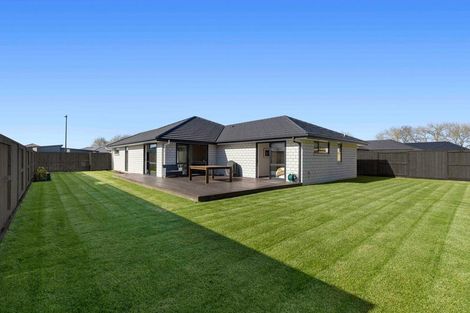 Photo of property in 27 Lockerbie Street, Morrinsville, 3300