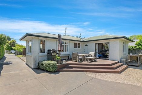 Photo of property in 59 Staveley Street, Avonhead, Christchurch, 8042