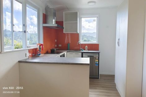 Photo of property in 11 Autumn Avenue, Glen Eden, Auckland, 0602