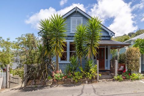 Photo of property in 55 Canterbury Street, Lyttelton, 8082