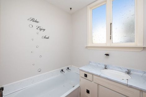 Photo of property in 38 Golf Links Road, Shirley, Christchurch, 8061