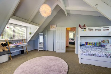 Photo of property in 19 Mckenzie Place, Waikuku Beach, 7402