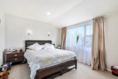 Photo of property in 20 Holt Avenue, Torbay, Auckland, 0630