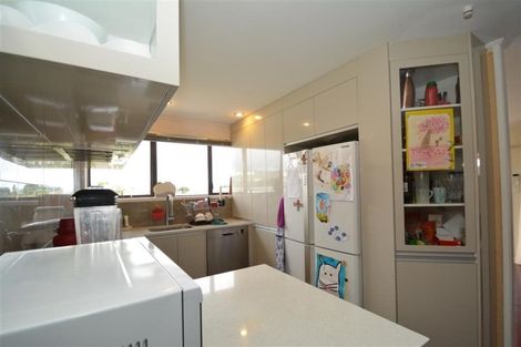 Photo of property in 56 Hollyford Drive, Clover Park, Auckland, 2105