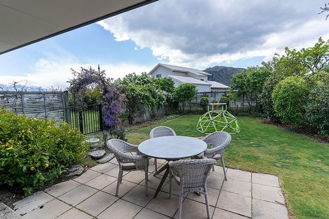 Photo of property in 4 Baker Grove, Wanaka, 9305