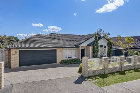 Photo of property in 43 Lansell Drive, East Tamaki Heights, Auckland, 2016