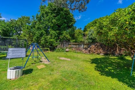 Photo of property in 18 Puriri Road, Waikanae, 5036