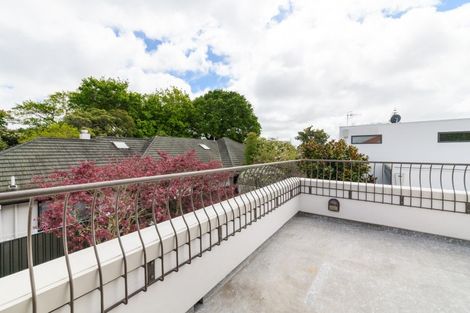 Photo of property in 44 Ihaka Street, Hokowhitu, Palmerston North, 4410