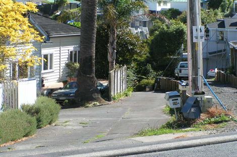 Photo of property in 1/18 Mariposa Crescent, Birkenhead, Auckland, 0626