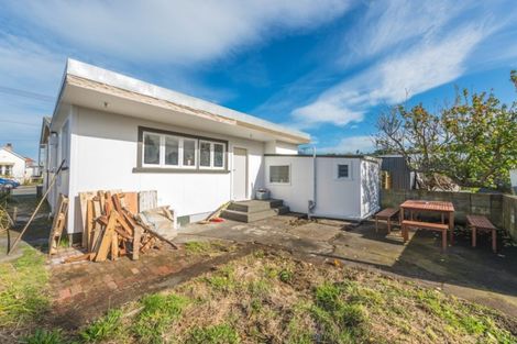 Photo of property in 14 Barrack Street, Whanganui, 4500