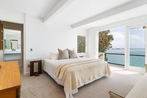 Photo of property in 14 Whitewash Head Road, Scarborough, Christchurch, 8081