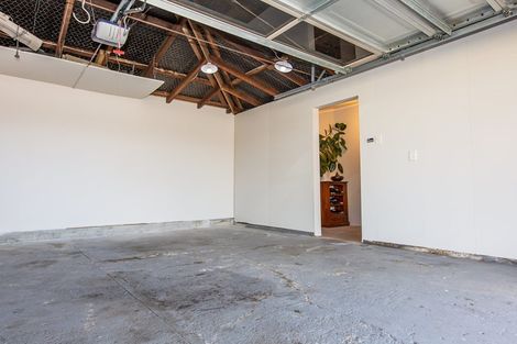Photo of property in 38 Liverpool Street, Takaro, Palmerston North, 4412