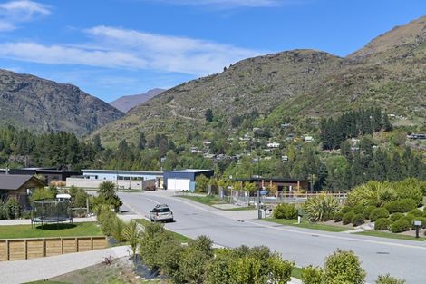 Photo of property in 24 Morning Star Terrace, Arthurs Point, Queenstown, 9371