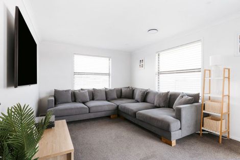 Photo of property in 51 Manawa Road, Papamoa Beach, Papamoa, 3118