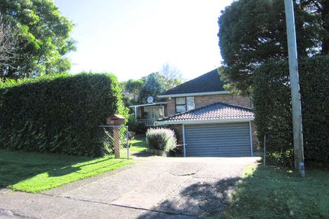 Photo of property in 10 Wakeling Avenue, Te Atatu South, Auckland, 0610