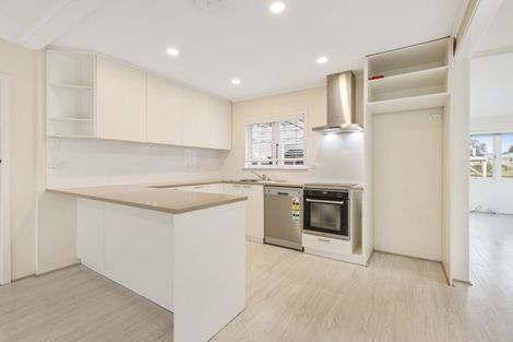 Photo of property in 10 Kiwi Place, Pukekohe, 2120