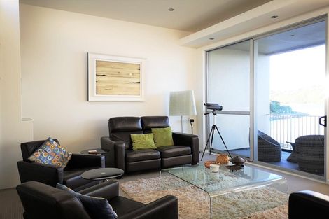 Photo of property in Marrakech Cafe, 10/305 Evans Bay Parade, Hataitai, Wellington, 6021