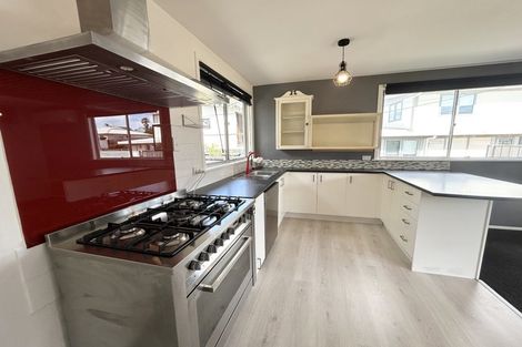 Photo of property in 13a Brandon Road, Manly, Whangaparaoa, 0930