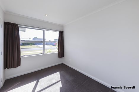 Photo of property in 33b Clyde Crescent, Roslyn, Palmerston North, 4414