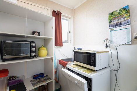 Photo of property in 4 Kahikatea Street, Inglewood, 4330