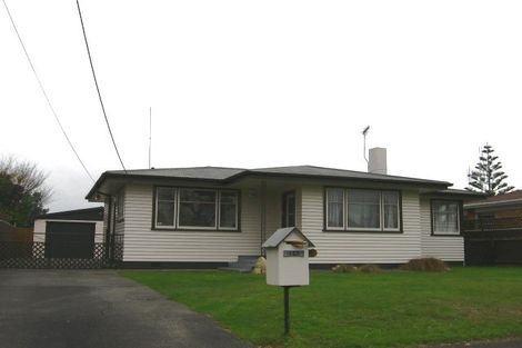 Photo of property in 10 Tararua Terrace, Cloverlea, Palmerston North, 4412