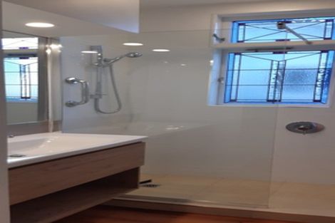 Photo of property in 2/32 Aramoana Avenue, Devonport, Auckland, 0624