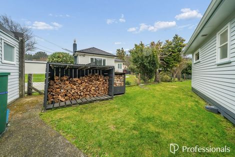Photo of property in 2 Short Street, Wainuiomata, Lower Hutt, 5014