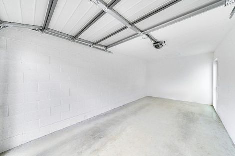 Photo of property in 9 Tarapuke Lane, Papakura, 2110