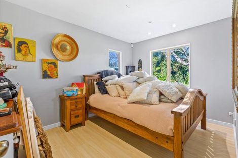 Photo of property in 14 Station Road, Huapai, Kumeu, 0810