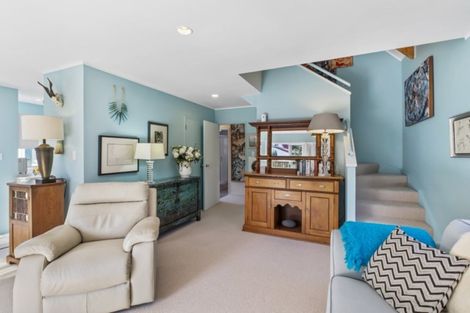 Photo of property in 1/105 Glendale Road, Glen Eden, Auckland, 0602