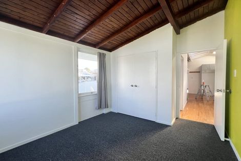 Photo of property in 52 Channel View Road, Campbells Bay, Auckland, 0630
