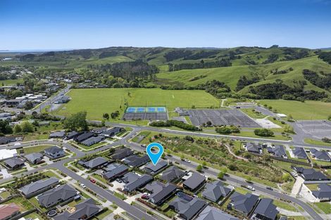 Photo of property in 6 Urumaraki Avenue, Helensville, 0800