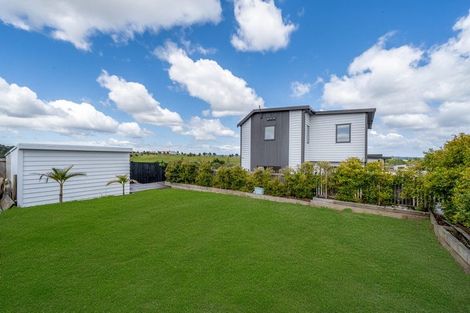 Photo of property in 4 Hapukupuku Avenue, Beachlands, Auckland, 2018
