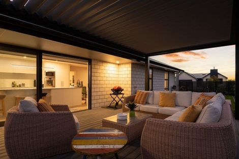 Photo of property in 8 Whitehall Drive, Springlands, Blenheim, 7201