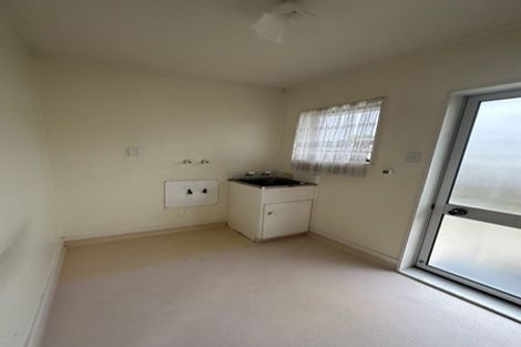 Photo of property in 98 Naylor Street, Hamilton East, Hamilton, 3216