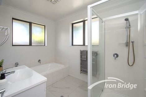 Photo of property in 6 Richard Seddon Drive, Northwood, Christchurch, 8051