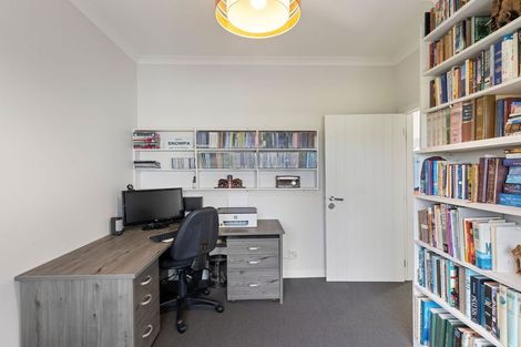 Photo of property in 58 Rodeo Drive, Kelvin Grove, Palmerston North, 4414