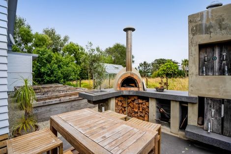 Photo of property in 8 Kaihihi Road, Okato, 4335