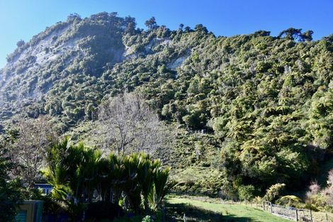 Photo of property in 4 Horncastle Crescent, Little Wanganui, Karamea, 7893